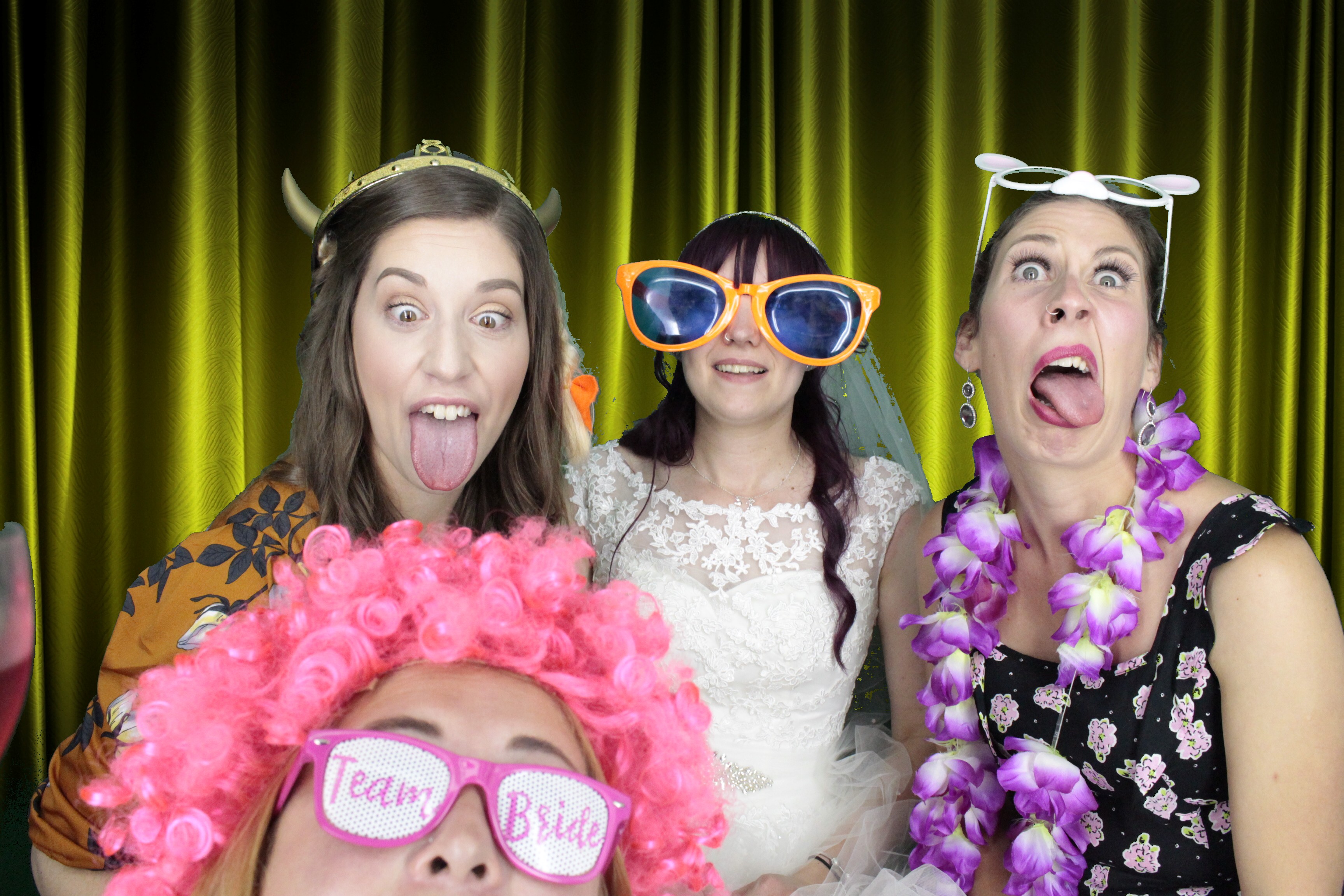 Katie and Jons Wedding | View more photos from the event at gallery.myphotoboothexperience.co.uk/u/MyPhotoBoothExperienceLtd/Katie-and-Jons-Wedding
